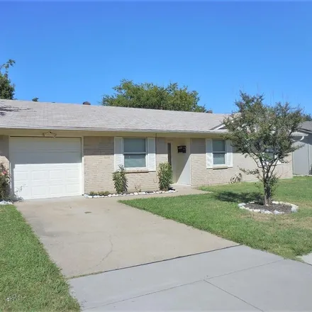 Rent this 4 bed house on 443 Sweetbriar Drive in Lewisville, TX 75067