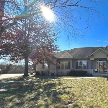 Buy this 5 bed house on 4198 Joslyn Court in Columbia, MO 65203