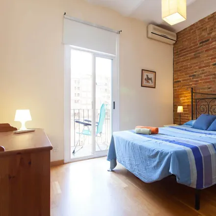 Rent this 2 bed apartment on Carrer de la Marina in 223, 08013 Barcelona