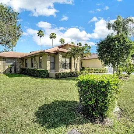 Image 4 - 685 Northwest 102nd Avenue, Coral Springs, FL 33071, USA - House for sale
