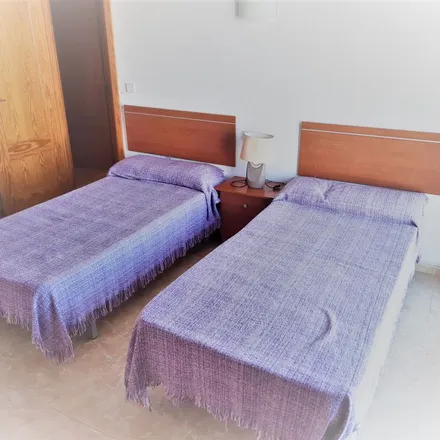 Rent this 3 bed apartment on Col·legi d'Educació Infantil i Primària Doctor Esquerdo in Carrer de Concepció Aragonès, 03570 la Vila Joiosa / Villajoyosa
