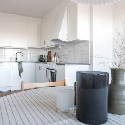 Rent this 2 bed apartment on Tegelbruksvägen 1 in 302 30 Halmstad, Sweden