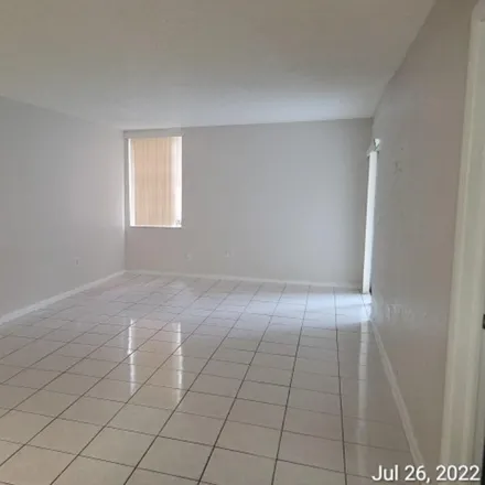 Image 6 - 1907 West 68th Street, Hialeah, FL 33014, USA - Condo for sale