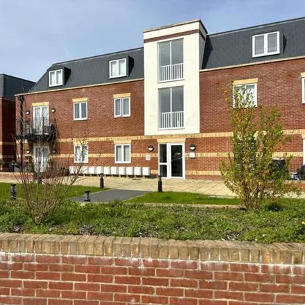 Rent this 2 bed apartment on New Lane in Warblington, PO9 2JH