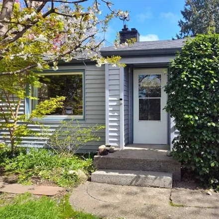 Buy this 2 bed house on 14890 5th Avenue Northeast in Paramount Park, Shoreline