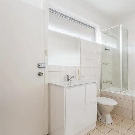 Rent this 2 bed apartment on 5/4 Batten Street in Glen Waverley VIC 3150, Australia