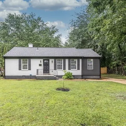 Rent this 3 bed house on 523 Vaughn Road in Memphis, TN 38122