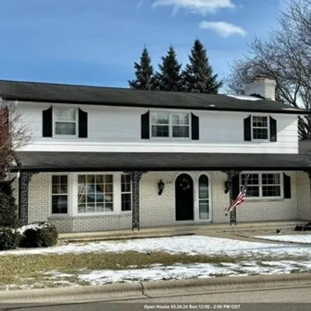 Buy this 4 bed house on 201 Ridgeview Terrace in Allouez, WI 54301