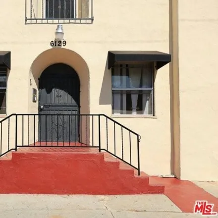 Image 4 - 6131 Allston Street, East Los Angeles, CA 90022, USA - House for sale