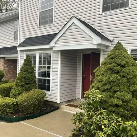 Rent this 3 bed condo on 49 Foxwood Place in Marlboro Township, NJ 07751