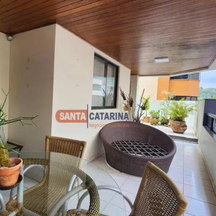 Rent this 3 bed apartment on Rua 3900 in Centro, Balneário Camboriú - SC