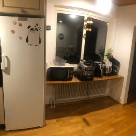 Rent this 6 bed house on Tingdammsvägen 7 in 238 41 Oxie, Sweden