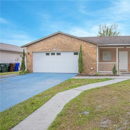 Buy this 3 bed house on 2551 Mill Run Boulevard in Kissimmee, FL 34744