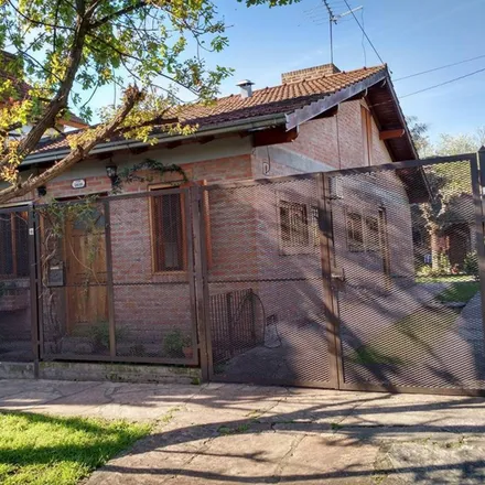 Buy this studio house on Enrique Fermi 1899 in Partido de Morón, El Palomar
