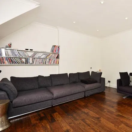Rent this 1 bed apartment on 7 Denbigh Road in London, W13 8QA