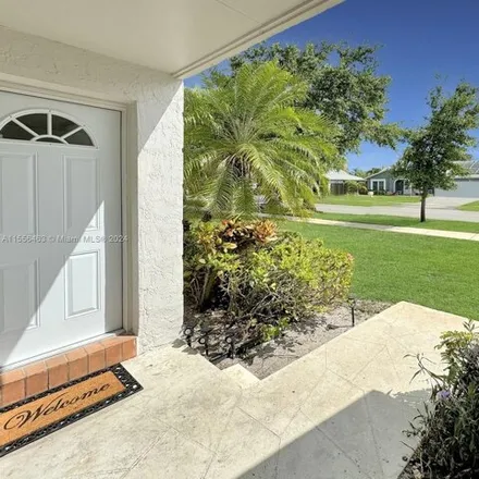 Image 4 - 11693 Southwest 50th Court, Cooper City, FL 33330, USA - House for sale