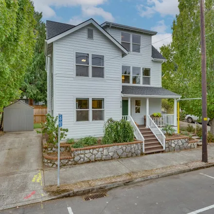 Buy this 3 bed house on 434 Northeast Roselawn Street in Portland, OR 97211