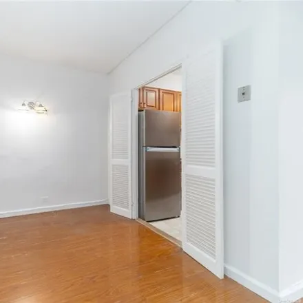 Image 7 - 99-21 67th Road, New York, NY 11375, USA - Apartment for sale