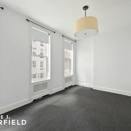 Image 3 - 526 East 87th Street, New York, NY 10128, USA - Townhouse for rent