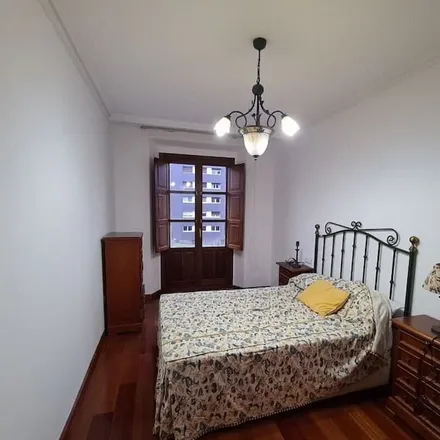 Rent this 1 bed apartment on Gijón / Xixón in Plaza del decano Eduardo Ibaseta, 33207 Gijón