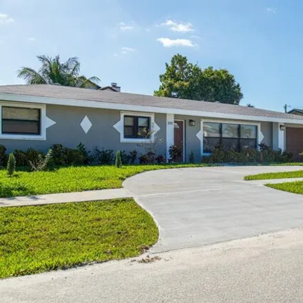Image 2 - 308 Southwest 12th Avenue, Boynton Beach, FL 33435, USA - House for rent