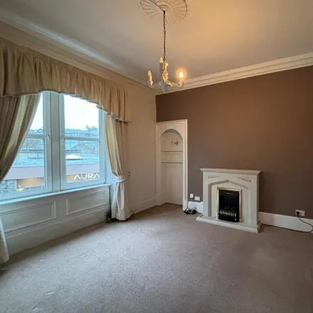 Image 1 - Nails 2 Love, 92 High Street, Galashiels, TD1 1SS, United Kingdom - Apartment for rent