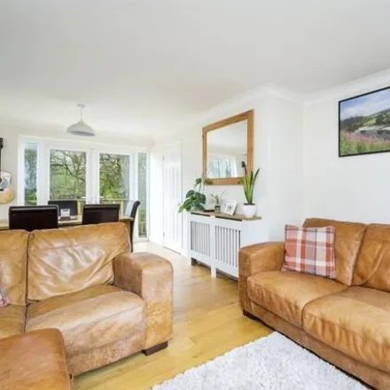 Image 4 - Wye Gardens, Plymouth, PL3 6SG, United Kingdom - Townhouse for sale