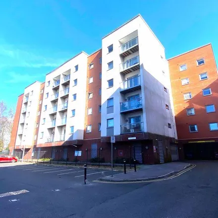 Image 9 - Spinner House, Elmira Way, Salford, M5 3LH, United Kingdom - Apartment for rent