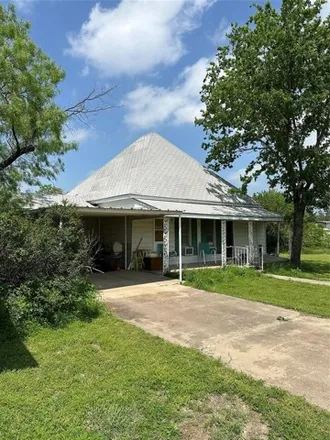 Buy this studio house on 298 Peach Street in Graford, Palo Pinto County