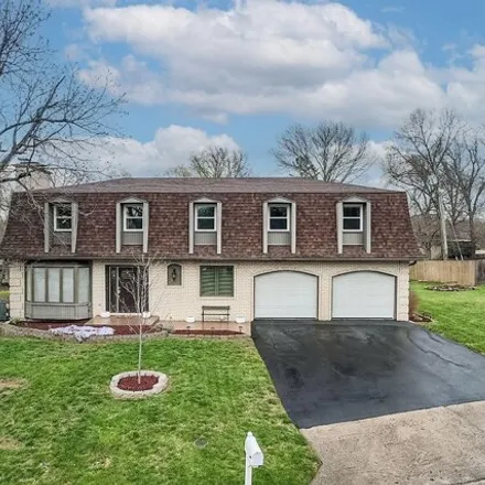 Buy this 4 bed house on 2712 Pine Drive in Columbia, MO 65202