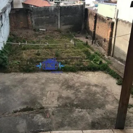Buy this 6 bed house on Secretaria Municipal de Desenvolvimento Social in Rua dos Carijós, Centro