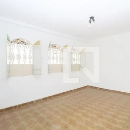 Rent this 2 bed house on Rua General Frederico Solon in Imirim, São Paulo - SP