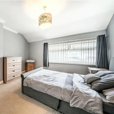 Image 7 - Henlow Road, Highters Heath, B14 5DX, United Kingdom - Townhouse for sale
