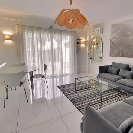 Image 2 - Allée des Palmiers, 06407 Cannes, France - Apartment for sale