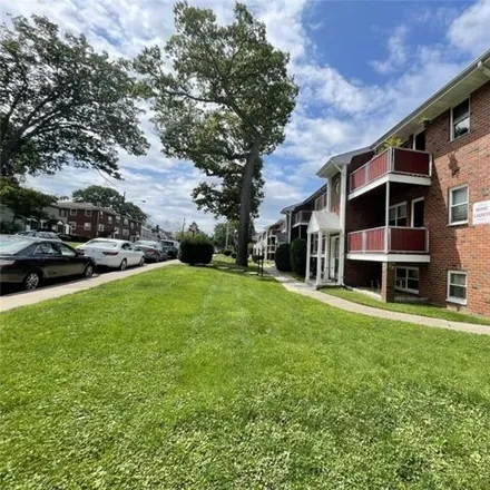 Rent this 2 bed apartment on 11 Francis Avenue in Village of Nyack, NY 10960