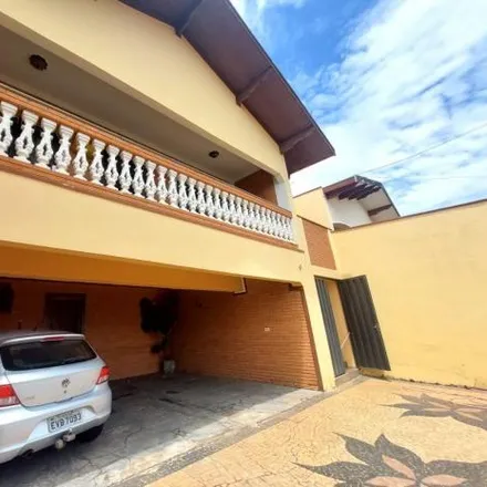 Buy this 3 bed house on Rua Mem de Sá in Castelinho, Piracicaba - SP