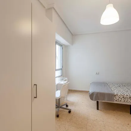 Image 5 - Carrer de Dolores Marqués, 20, 46020 Valencia, Spain - Apartment for rent