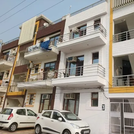 Rent this 3 bed apartment on unnamed road in Sahibzada Ajit Singh Nagar District, Zirakpur - 140603