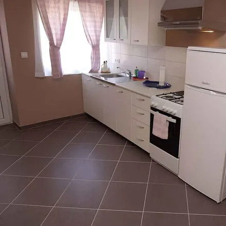 Image 3 - 51550, Croatia - Apartment for rent