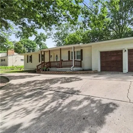 Buy this 3 bed house on 3511 S Phelps Rd in Independence, Missouri