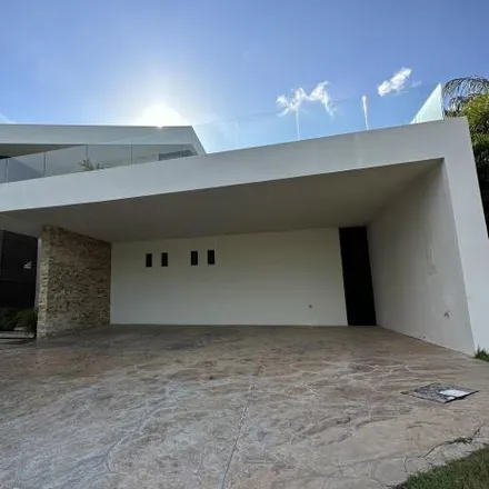 Rent this 4 bed house on Avenida Country Club in 97500 Yucatán Country Club, YUC