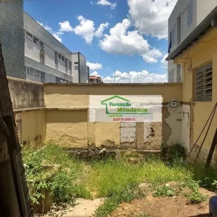 Buy this 8 bed house on Rua Padre Pedro Evangelista in Coração Eucarístico, Belo Horizonte - MG