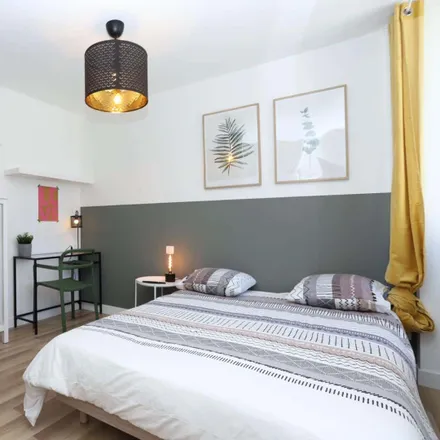 Rent this 1 bed room on 22 Rue Georges Bizot in 44300 Nantes, France