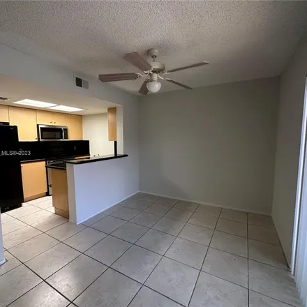 Image 1 - 3183 Coral Lake Drive, Coral Springs, FL 33065, USA - Apartment for rent