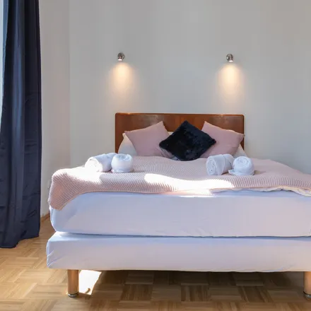 Rent this 2 bed apartment on Favoritenstraße 192 in 1100 Vienna, Austria
