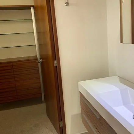 Rent this 2 bed apartment on Munchen Motors BMW/Mini in Calle Antonio Dovalí Jaime, Álvaro Obregón