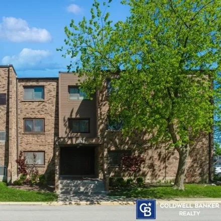 Buy this 1 bed condo on 1182 East Randville Drive in Palatine, IL 60074