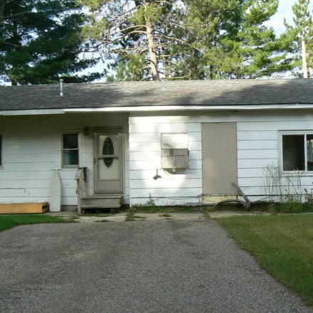 Buy this 2 bed house on Pine Street in Au Train Township, MI 49806