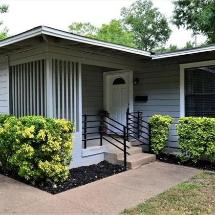 Image 2 - 150 Wilmington Street, Waxahachie, TX 75165, USA - House for rent