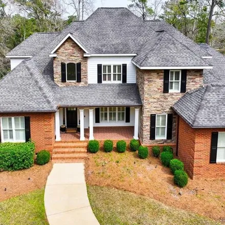Buy this 8 bed house on 117 Ivanhoe Drive in Thomasville, GA 31792
